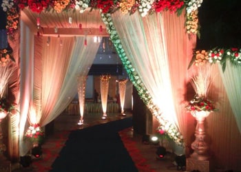 Stage & Main Entrance Barriers