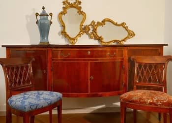 Antique & Fragile Furniture Handling