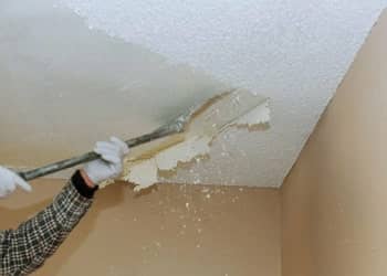 Artex ceiling scraping