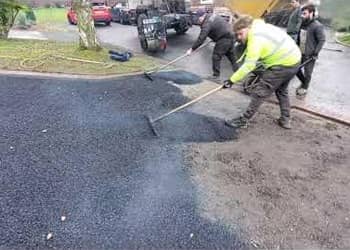Asphalt driveway installation