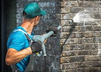 Exterior Wall Cleaning