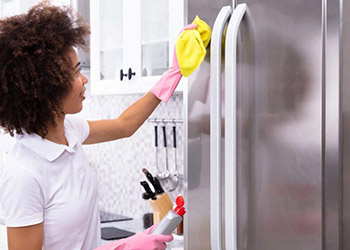 Fridge & Freezer Cleaning