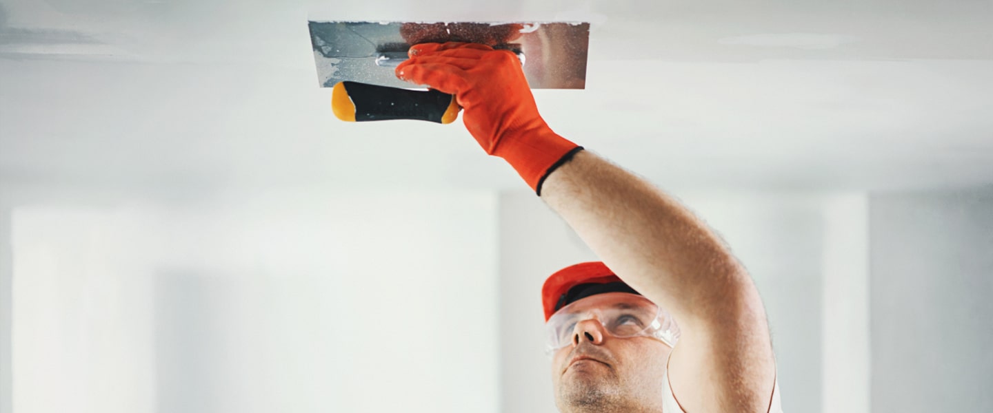 Full ceiling re-plastering