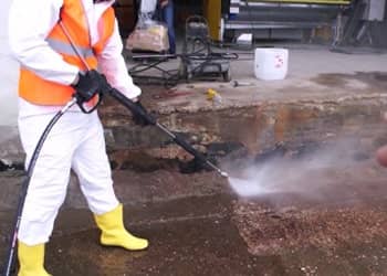 High-Pressure Jet Washing
