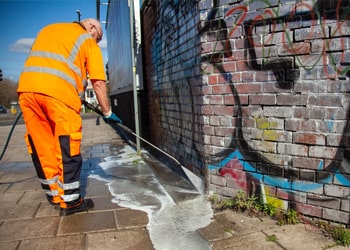 Historic Building Graffiti Cleaning