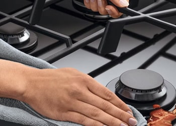 Hob & Stove Top Cleaning