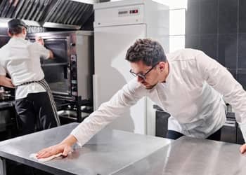 Kitchen and Oven Cleaning