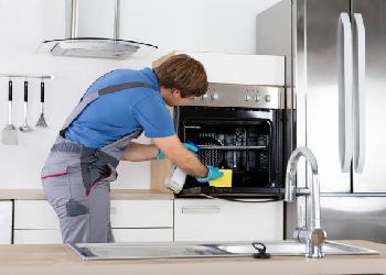 Kitchen & Appliance Cleaning
