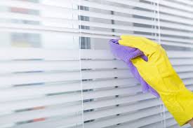 Kitchen Blind Degreasing
