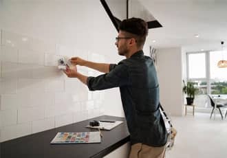 Kitchen Tile Fitting