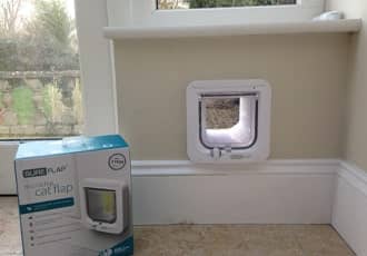 Microchip cat flap fitting