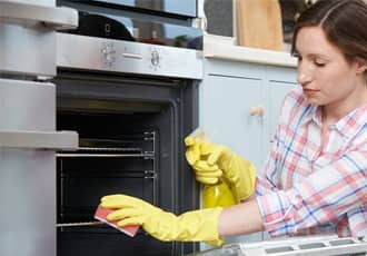 Oven & Kitchen Cleaning