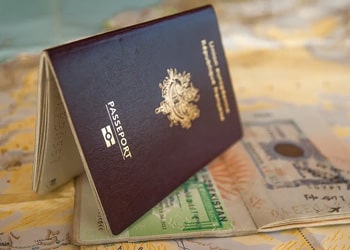 Passport, Visa & Document Courier