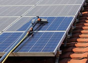 Residential Solar Panel Cleaning