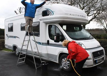 Roof & Awning Cleaning