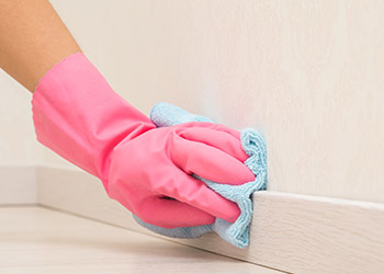 Skirting Boards & Fixtures Cleaning