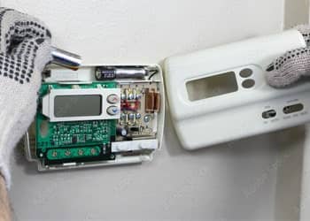 Thermostat Repair and Replacement